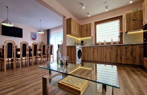 gmina Iwierzyce House | Holiday Home Wiśniowa with Pool and Mountain Views