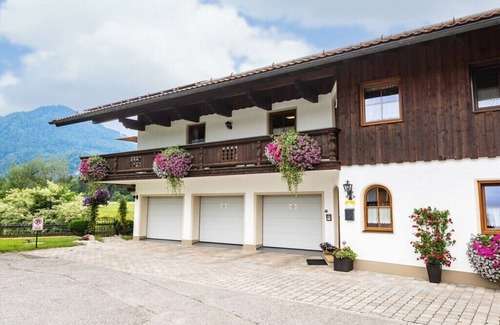 Grashof House | Holiday home with 3 bedrooms