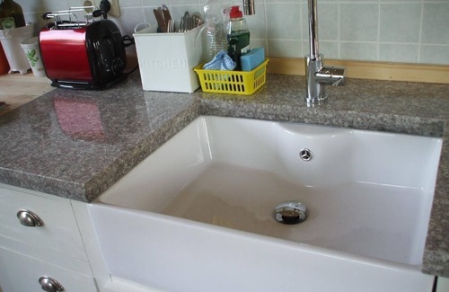 Kienitz House | Holiday home with barbecue, terrace and garden