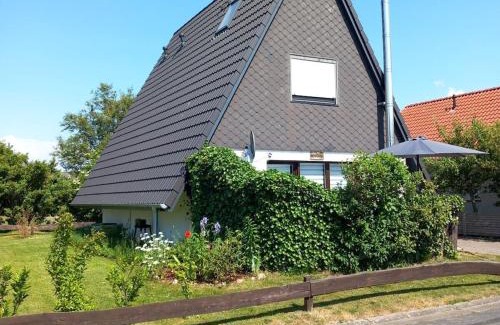 Neufeld House | Holiday home with 2 bedrooms