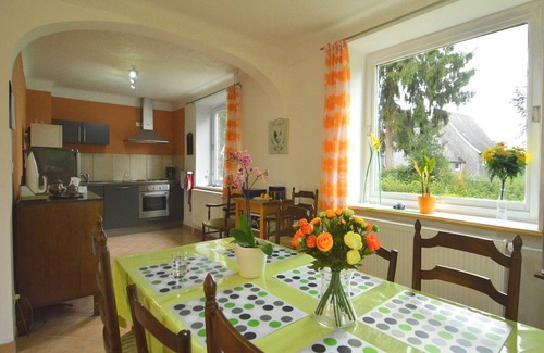 Elsenborn House | Holiday Home with Garden, Heating, Barbecue