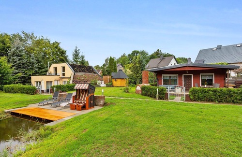 Nordhausen House | Holiday home with natural swimming pond