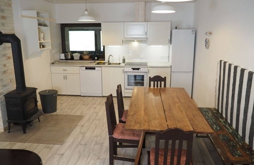 Cesky Jiretin House | Holiday Home Yellow House