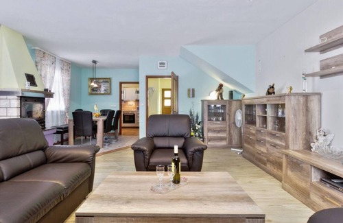 Kastel House | Holiday house Buje for 1 - 9 persons with 4 bedrooms - Holiday home