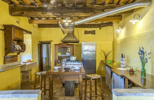 Cagli House | Holiday house Cagli for 1 - 12 persons with 6 bedrooms - Holiday home