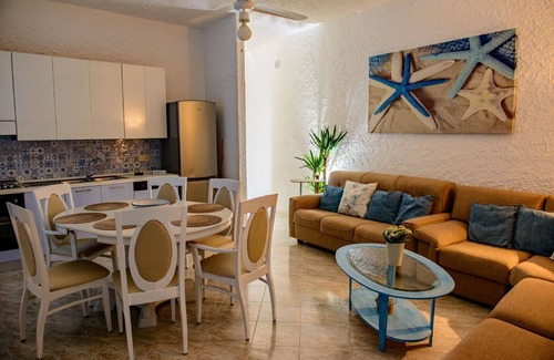 Palinuro House | Holiday house Centola for 1 - 4 persons with 3 bedrooms - Row house