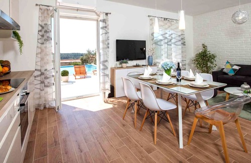 Cilipi House | Holiday house Cilipi for 1 - 6 persons with 3 bedrooms - Twin house