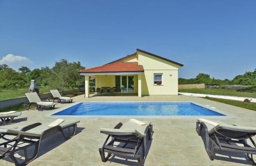 Filipana House | Holiday house Filipana for 6 - 8 persons with 3 bedrooms - Holiday house