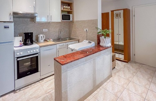 Bast House | Holiday house for 2 persons + 2 children approx. 50 qm in Bast, Dalmatia (Biokovo mountain range)