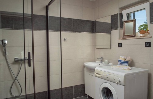 Gabonjin House | Holiday house Gabonjin for 1 - 6 persons with 3 bedrooms - Holiday home