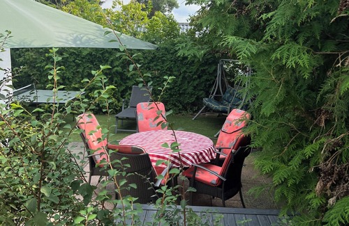 Treptow-Koepenick House | Holiday house GREEN GARDEN BERLIN/Holiday for young and old/Welcome to Berlin