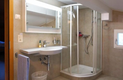 Grindelwald Ski Chalet | Holiday house Grindelwald for 8 - 9 persons with 4 bedrooms - Holiday house
