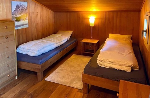 Grindelwald Ski Chalet | Holiday house Grindelwald for 8 - 9 persons with 4 bedrooms - Holiday house