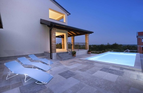 Rojci House | Holiday house Kastelir for 1 - 6 persons with 3 bedrooms - Holiday home
