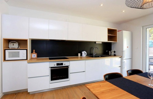 Kukljica House | Holiday house Kukljica for 1 - 8 persons with 3 bedrooms - Holiday house