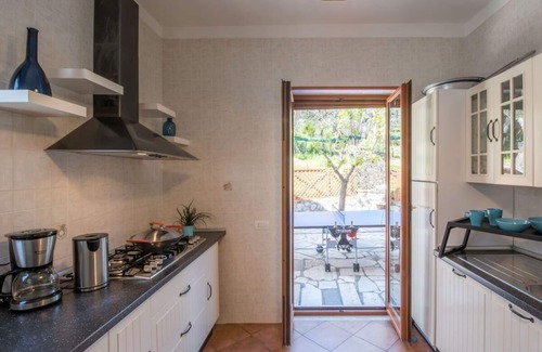 Sirenuse House | Holiday house Massa Lubrense for 1 - 8 persons with 4 bedrooms - Row house