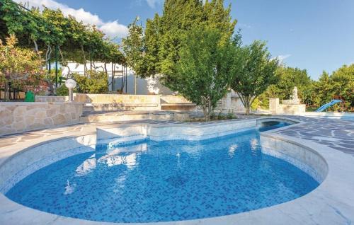 Srijane House | Holiday house Ma & Ma with pool, parking, high speed Internet, BBQ.