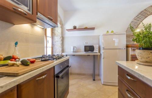 Ferlini House | Holiday house Matija with a POOL