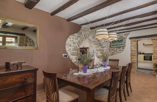 Pican House | Holiday house Pican for 1 - 10 persons with 4 bedrooms - Holiday home