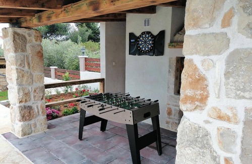 Municipality of Posedarje House | Holiday house Posedarje for 1 - 7 persons with 3 bedrooms - Holiday home