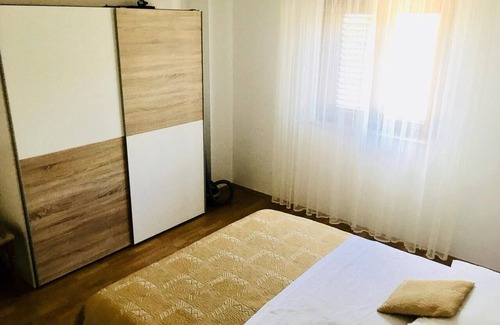 Municipality of Posedarje House | Holiday house Posedarje for 1 - 7 persons with 3 bedrooms - Holiday home