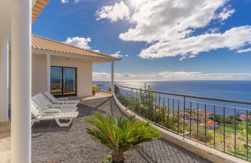 Tabua House | Holiday house Ribeira Brava for 1 - 6 persons with 3 bedrooms - Holiday house