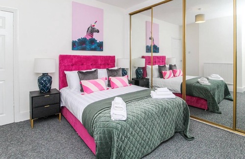 St Helens House | Holiday house St. Helens for 1 - 6 persons with 3 bedrooms - Row house