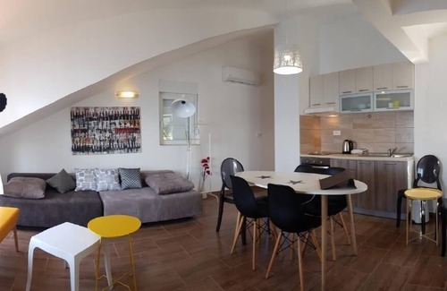 Stanici House | Holiday house Stanići for 1 - 6 persons with 1 bedroom - Holiday house