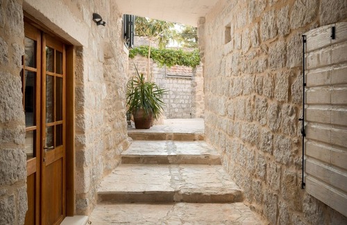 Pitve House | Holiday house with a parking space Pitve, Hvar (K-22154)