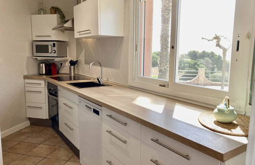 Lloret de Mar Apartment | Holiday house with pool and sea views + garden for 4 pers. Costa Brava (Lloret)