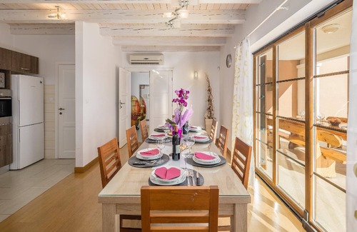 Melnica House | Holiday house with private pool for 10 persons approx. 310 qm in Barban, Istria (Bay of Raša)