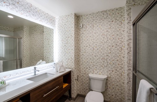 Batesville Hotel | Holiday Inn Batesville by IHG