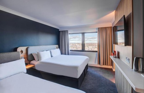 Craigleith Hotel | Holiday Inn Edinburgh City West