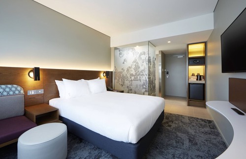 Newcastle West Hotel | Holiday Inn Express Newcastle by IHG