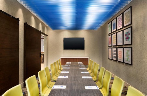 Port Wentworth Hotel | Holiday Inn Express & Suites Savannah N - Port Wentworth, an Ihg Hotel