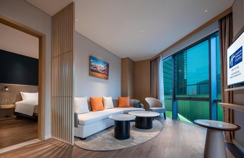 Yizhuang Hotel | Holiday Inn Express Beijing Yizhuang Tongminghu