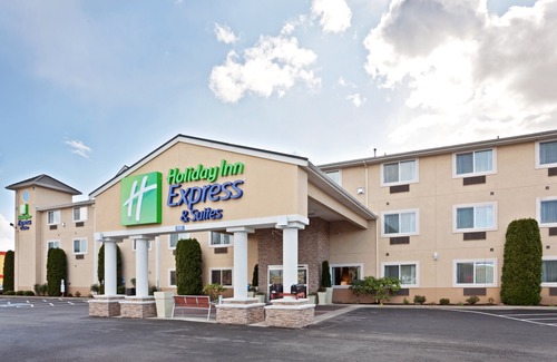 Burlington Hotel | Holiday Inn Express Hotels & Suites Burlington, an Ihg Hotel