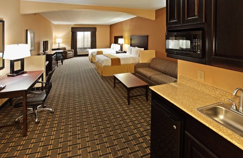 Texarkana Hotel | Holiday Inn Express Hotel & Suites Texarkana East by IHG