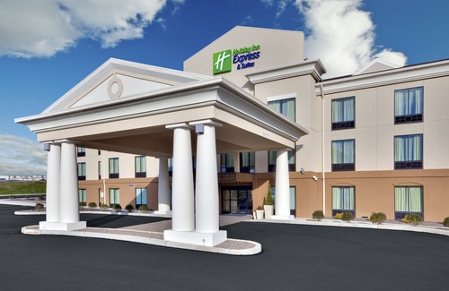 Lebanon Hotel | Holiday Inn Express Hotel & Suites Lebanon, an Ihg Hotel