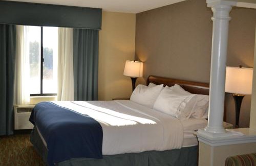 Biddeford Hotel | Holiday Inn Express Hotels Biddeford by IHG