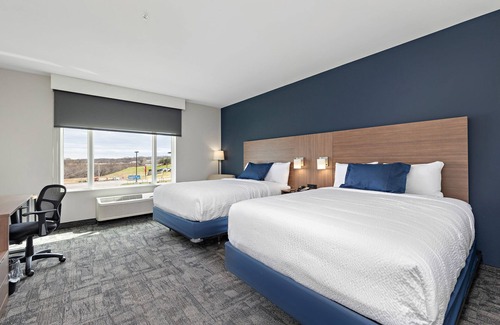 Parkville Hotel | Holiday Inn Express Kansas City North – Parkville by IHG