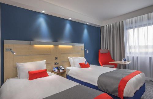 Kettering Hotel | Holiday Inn Express Kettering by IHG