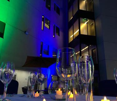 Granjas Mexico Hotel | Holiday Inn Express Mexico Aeropuerto by IHG