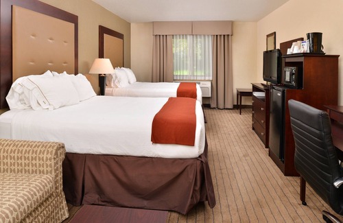 Lake Oswego Hotel | Holiday Inn Express Portland South-Lake Oswego by IHG