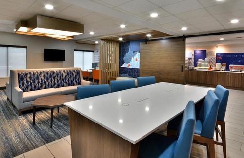 Innsbrook Hotel | Holiday Inn Express Richmond I-64 Short Pump Area