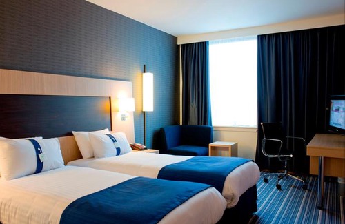 Wath upon Dearne Hotel | Holiday Inn Express Rotherham - North