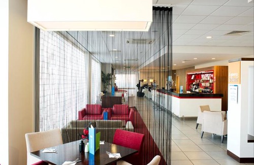 Wath upon Dearne Hotel | Holiday Inn Express Rotherham - North