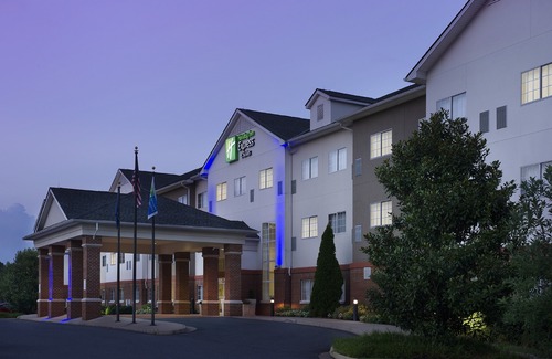 Ruckersville Hotel | Holiday Inn Express & Suites Charlottesville - Ruckersville, an Ihg Hotel