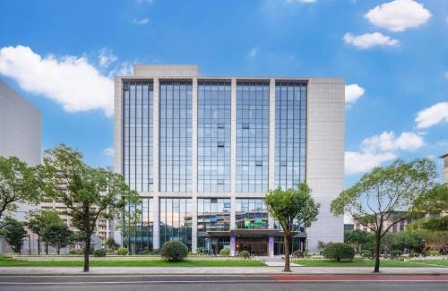 Changning Hotel | Holiday Inn Express Shanghai Hongqiao Linkong by IHG