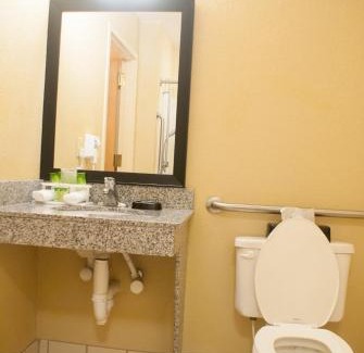 Southside Hotel | Holiday Inn Express & Suites Jacksonville South - I-295 by IHG